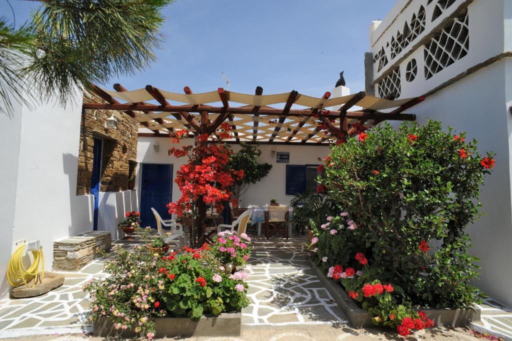 Apartamento Tinos Peristerionas Habitación foto